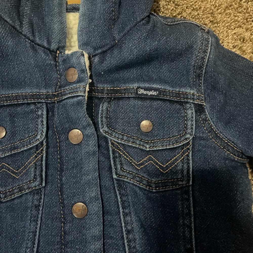Wrangler Sherpa Jacket 4T - Picture 2 of 4